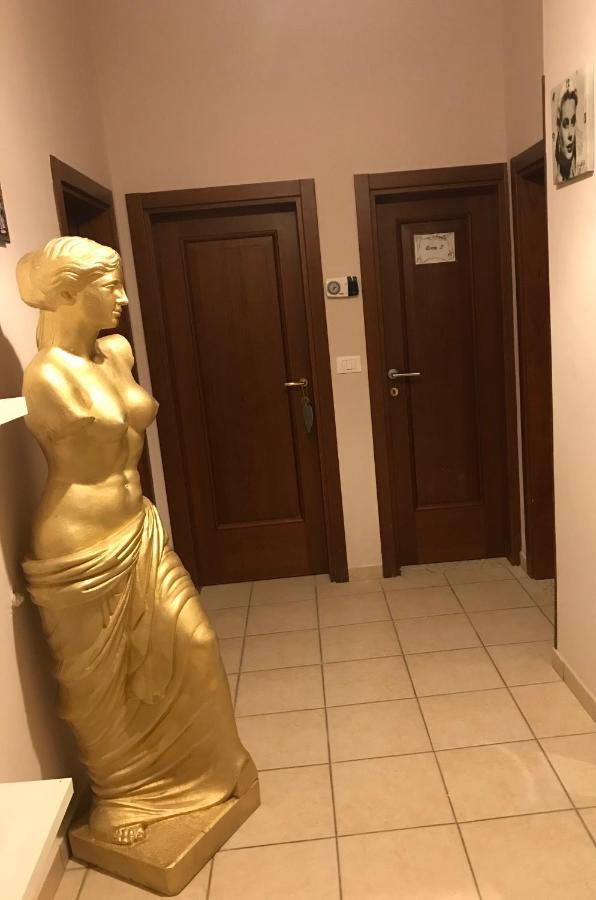 Affittacamere Home&Stazione Bologna Ngoại thất bức ảnh