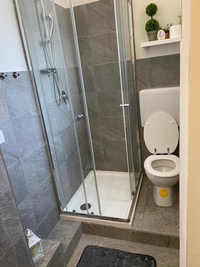 Affittacamere Home&Stazione Bologna Ngoại thất bức ảnh