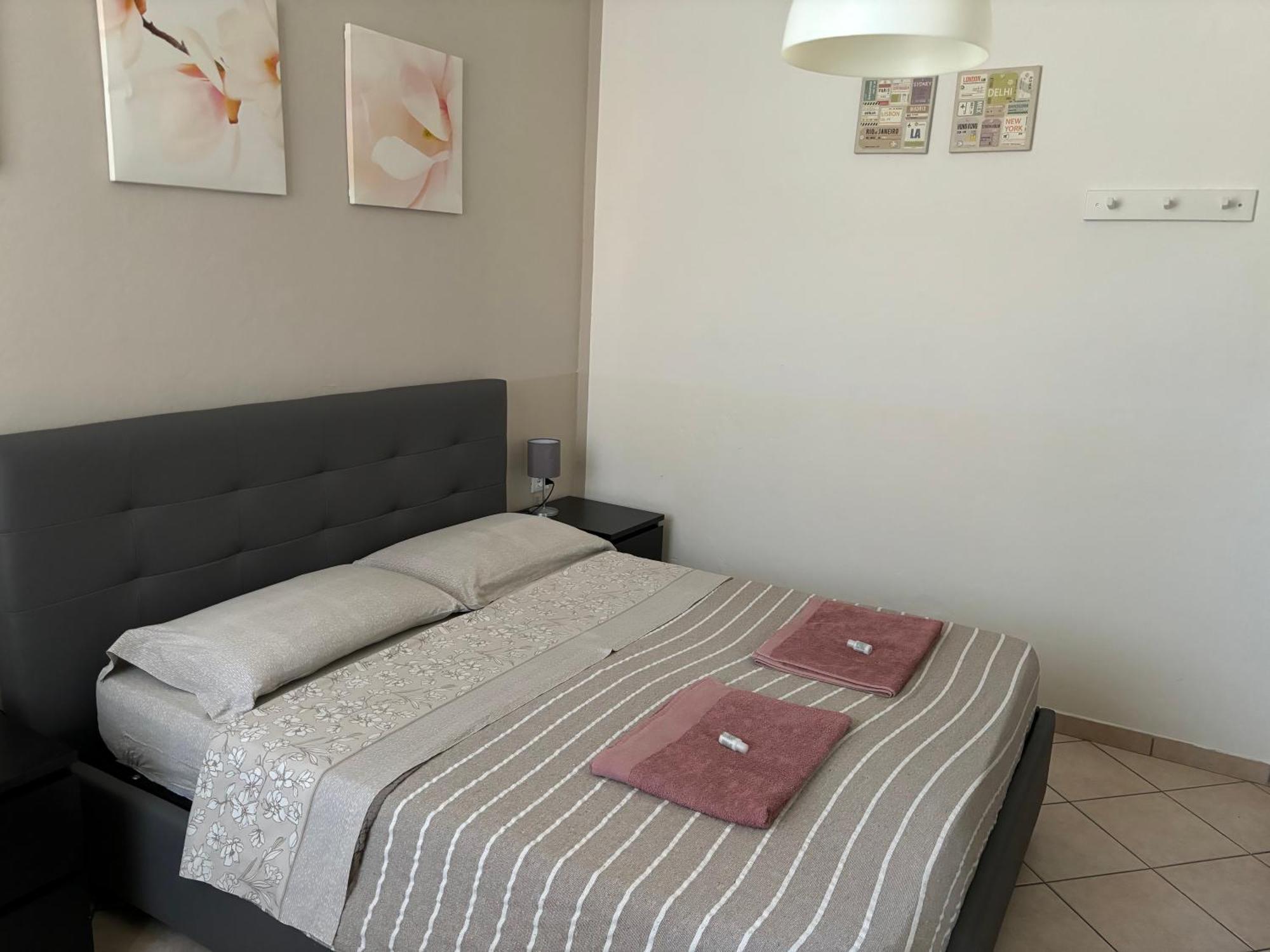 Affittacamere Home&Stazione Bologna Ngoại thất bức ảnh
